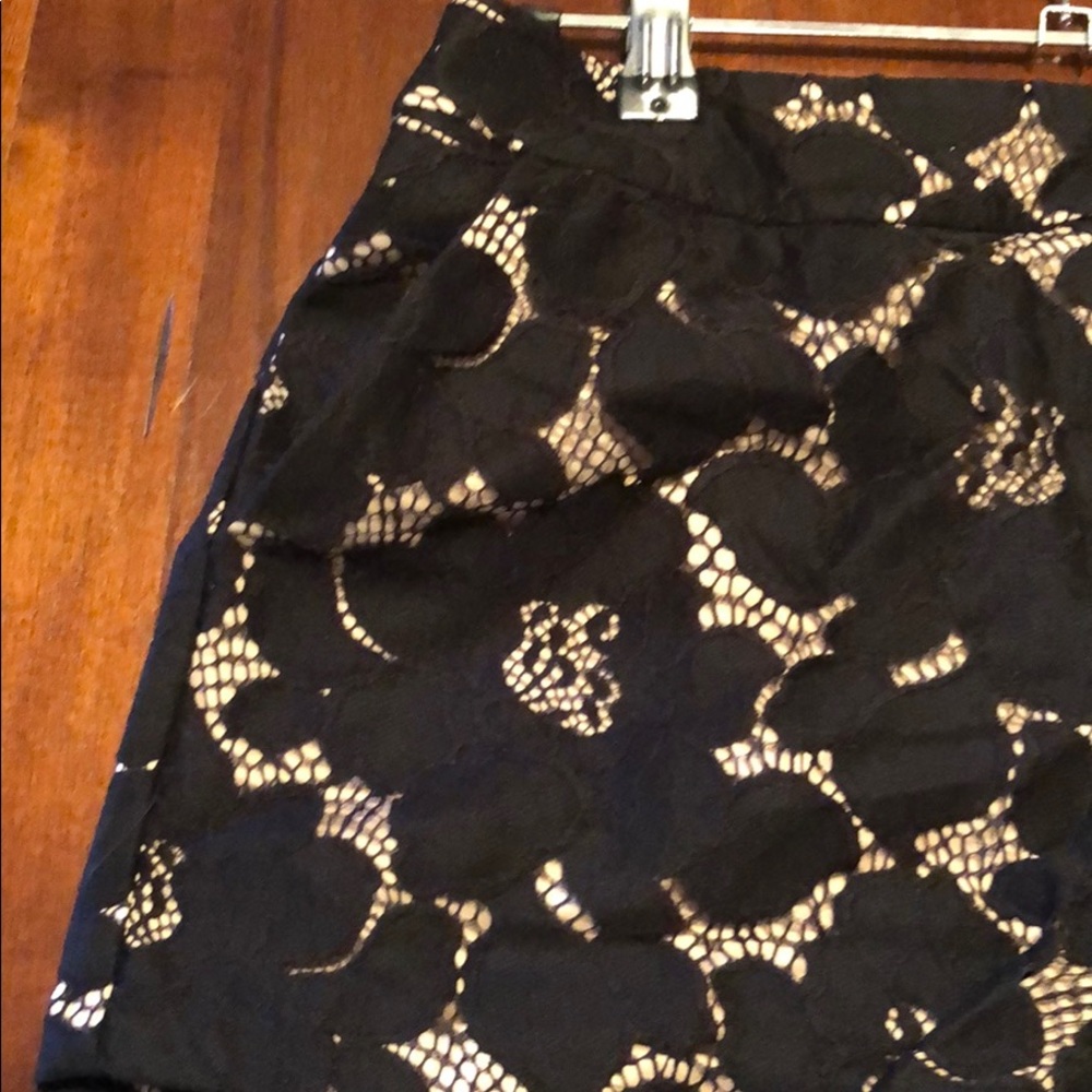 Lace shorts - Picture 4 of 4